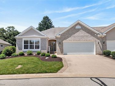 3629 Elmhurst Circle, Uniontown, OH 44685
