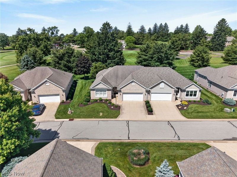 3629 Elmhurst Circle , Uniontown, OH 44685 Photo 3