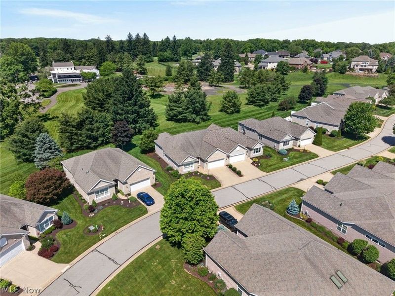 3629 Elmhurst Circle , Uniontown, OH 44685 Photo 4