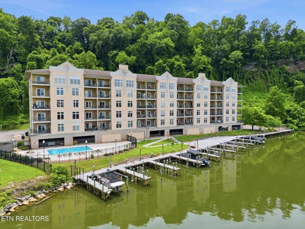 3001 River Towne Way, Knoxville, TN 37920
