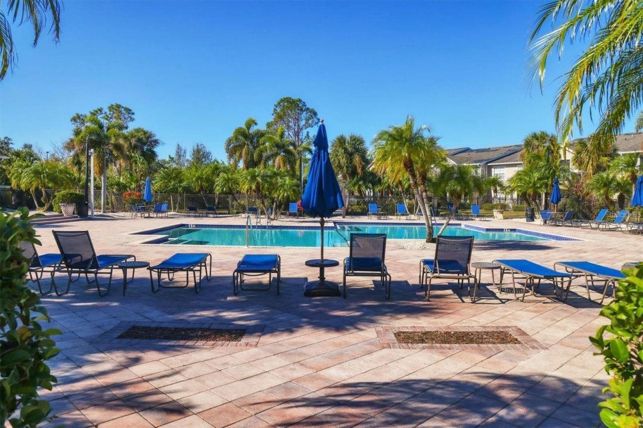 8926 Manor Loop, Unit 102, Lakewood Ranch, FL 34202 Photo