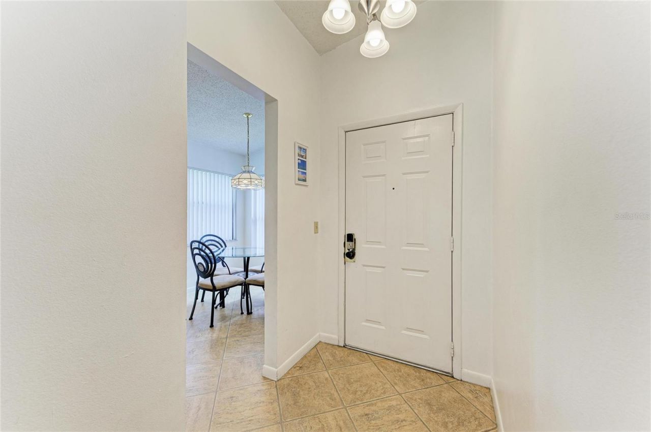 4320 47th Avenue W, Unit 204, Bradenton, FL 34210 Photo