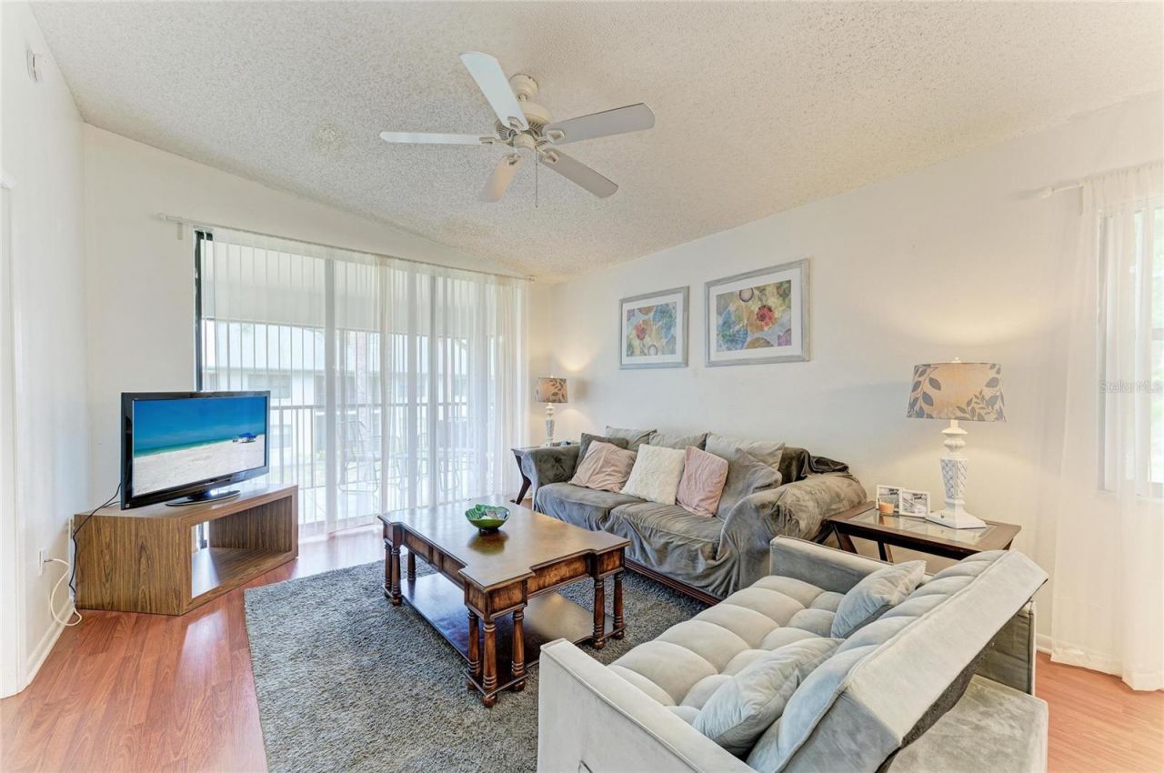 4320 47th Avenue W, Unit 204, Bradenton, FL 34210 Photo