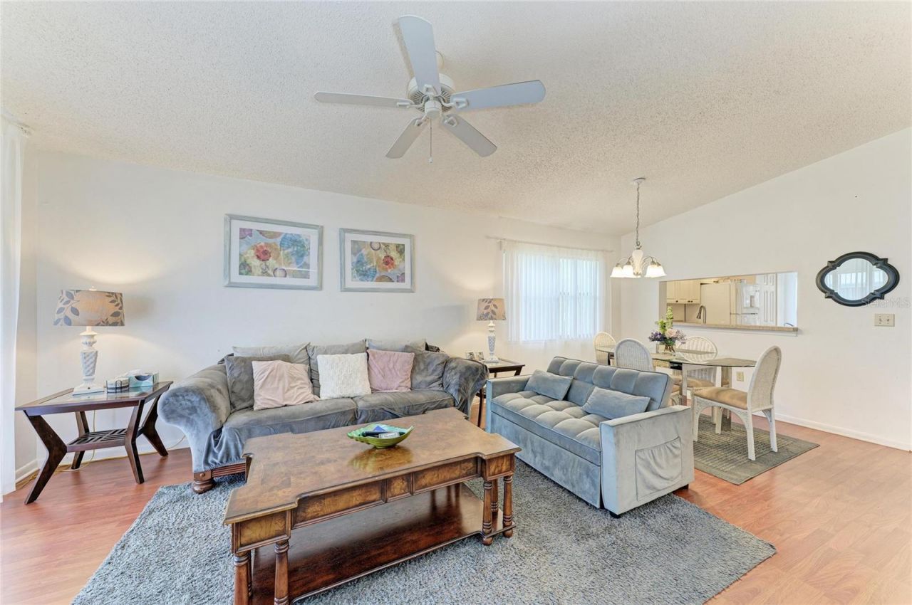 4320 47th Avenue W, Unit 204, Bradenton, FL 34210 Photo