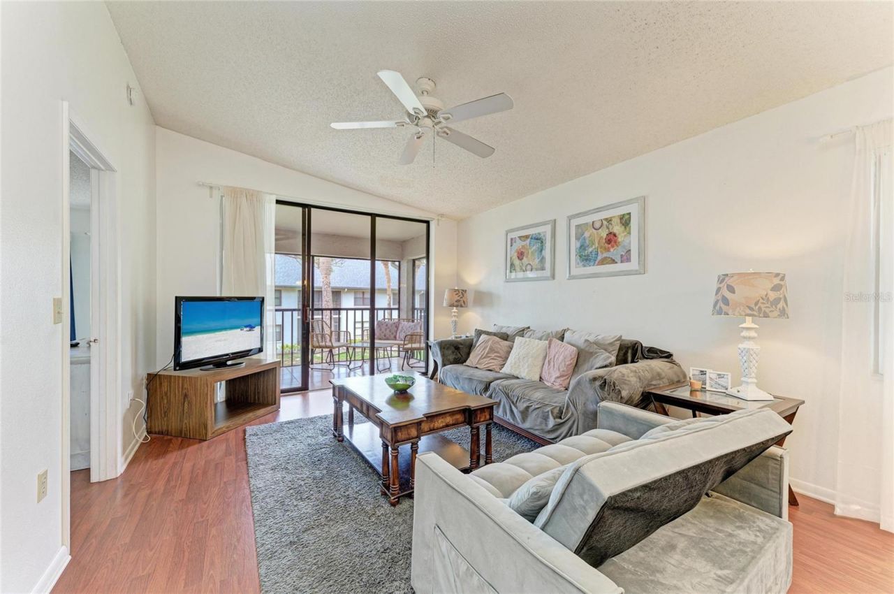 4320 47th Avenue W, Unit 204, Bradenton, FL 34210 Photo