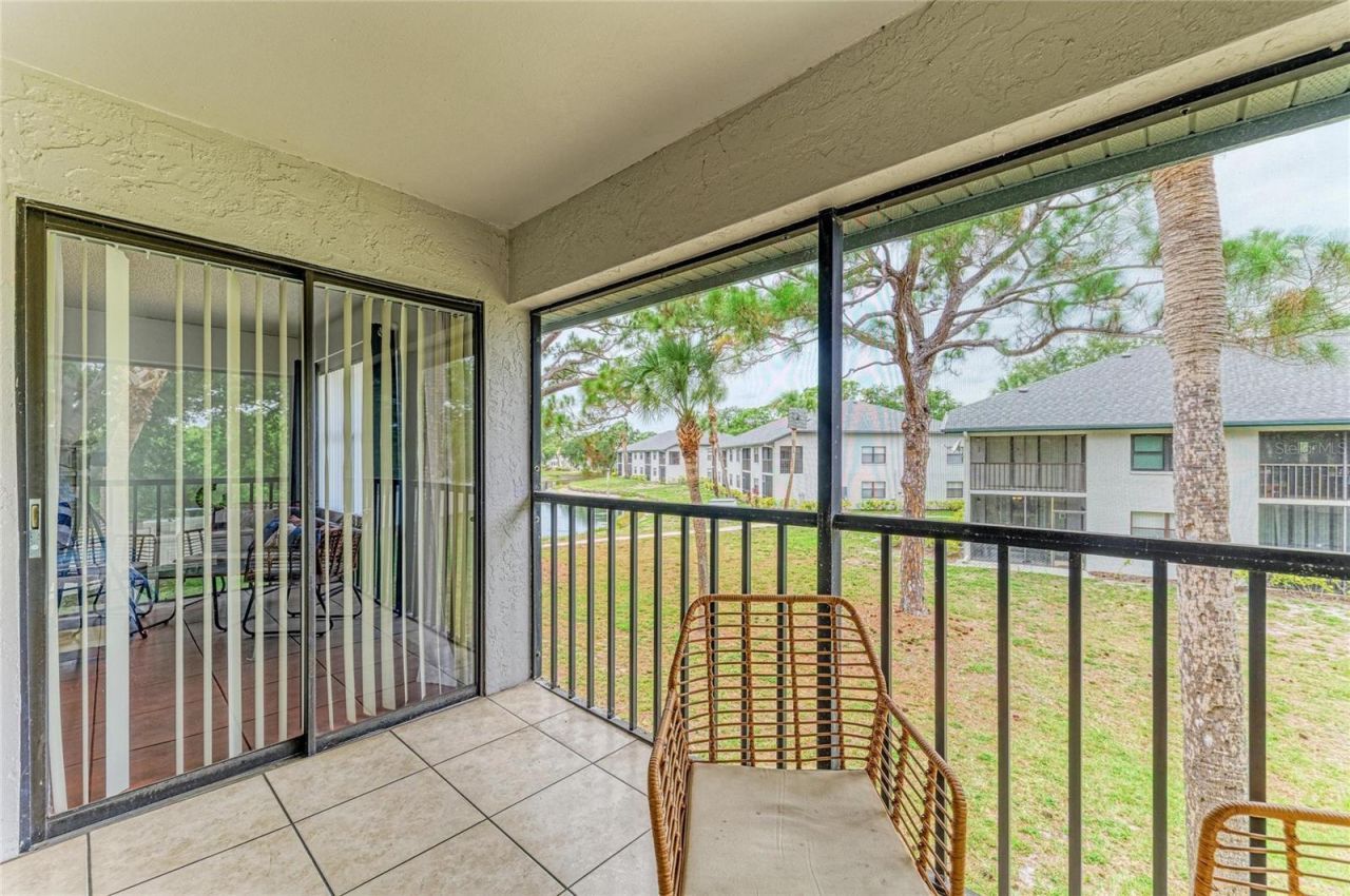4320 47th Avenue W, Unit 204, Bradenton, FL 34210 Photo