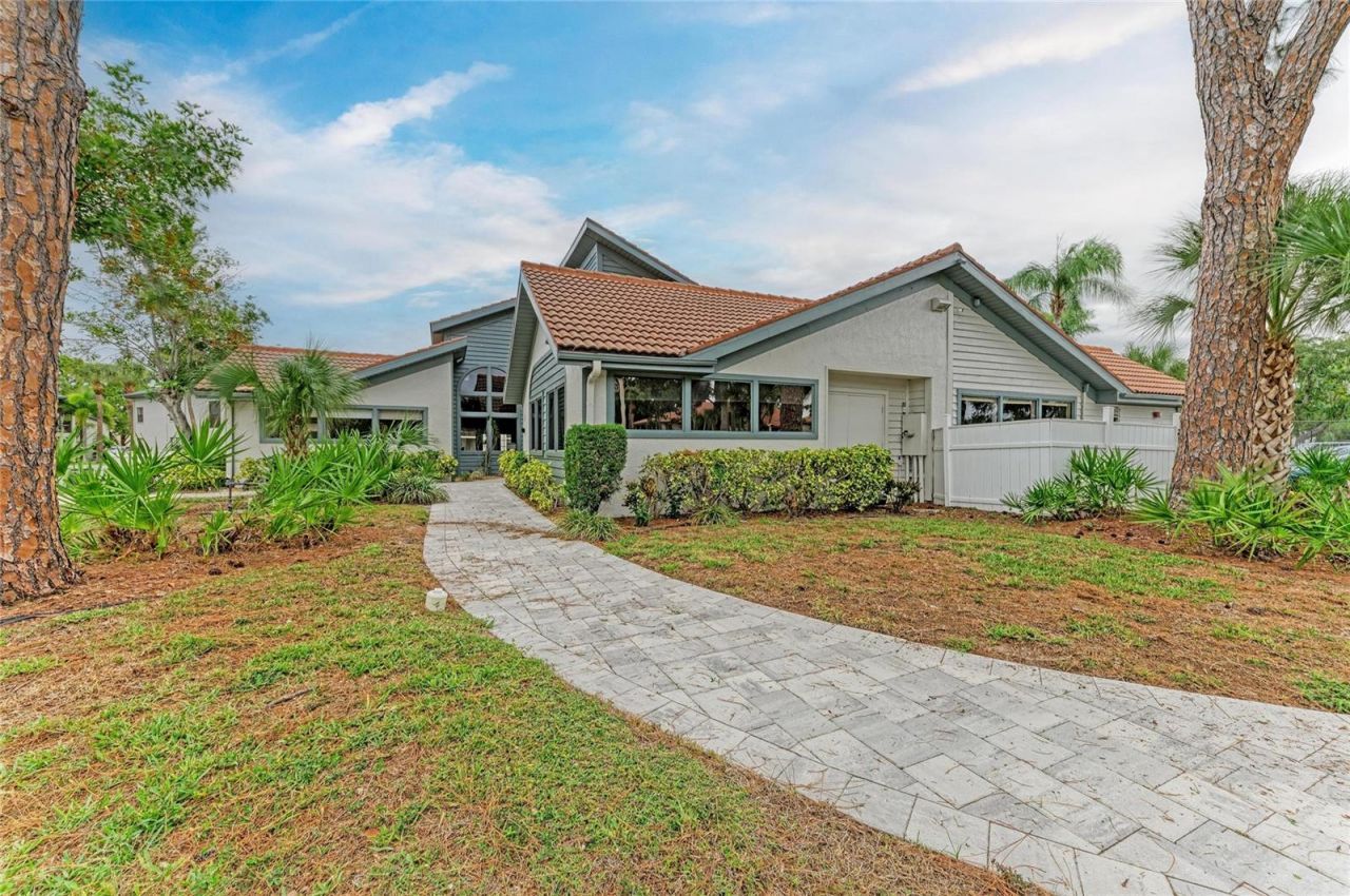 4320 47th Avenue W, Unit 204, Bradenton, FL 34210 Photo