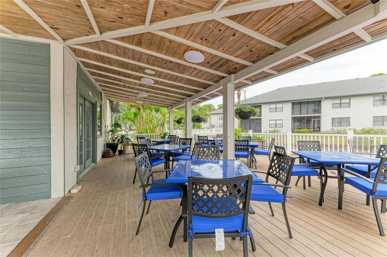 4320 47th Avenue W, Unit 204, Bradenton, FL 34210 Photo