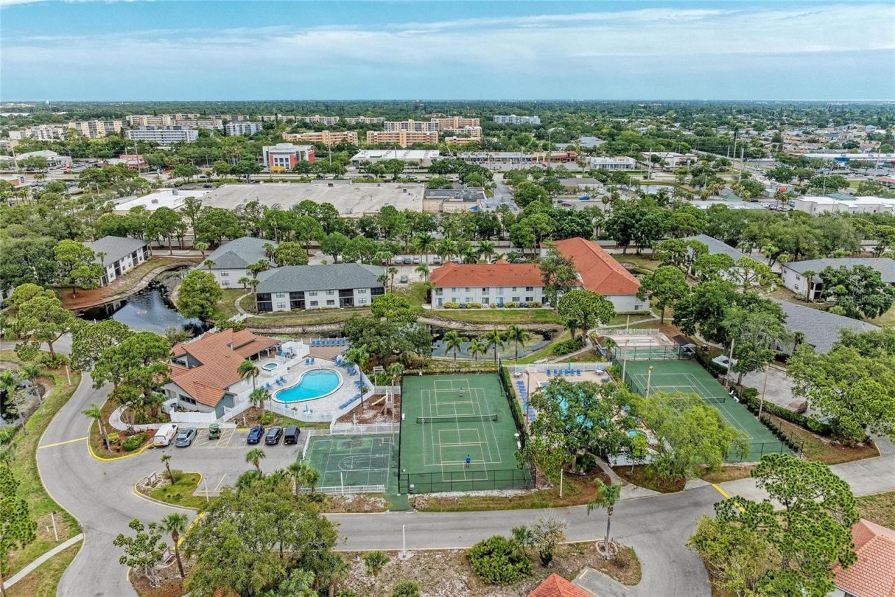 4320 47th Avenue W, Unit 204, Bradenton, FL 34210 Photo