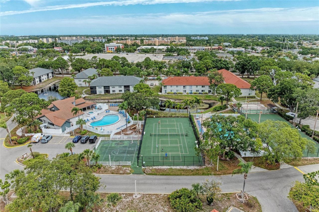 4320 47th Avenue W, Unit 204, Bradenton, FL 34210 Photo