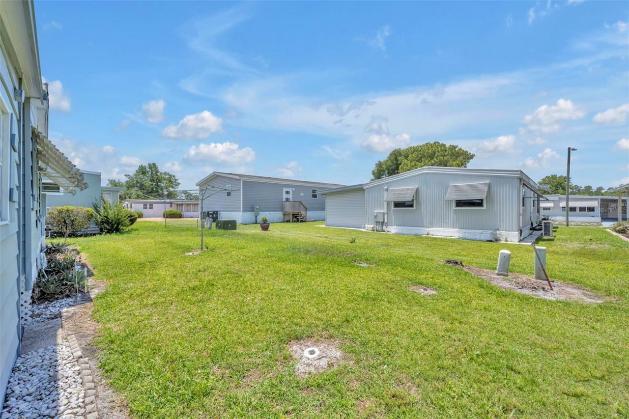 91 Mauna Loa Drive , Leesburg, FL 34788 Photo
