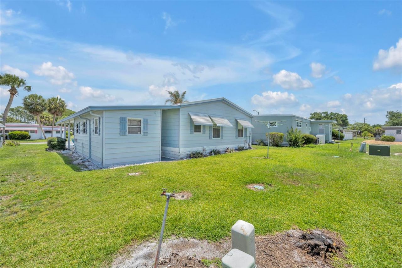 91 Mauna Loa Drive , Leesburg, FL 34788 Photo