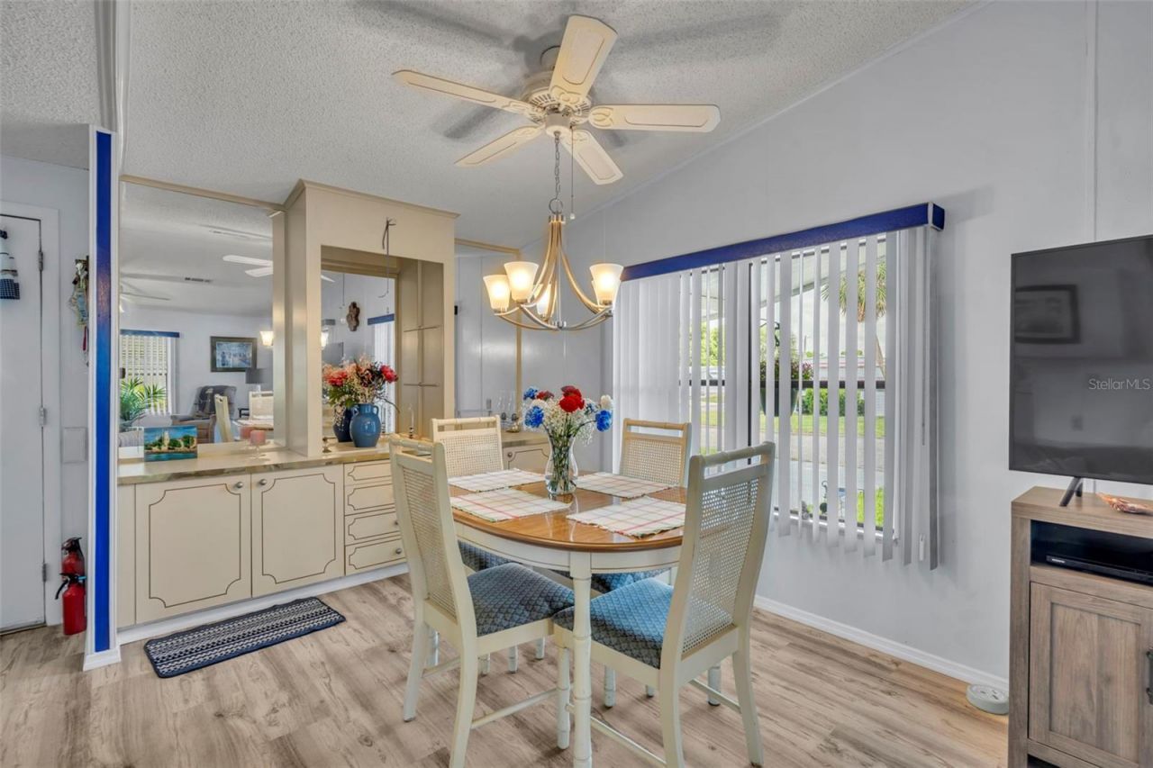 91 Mauna Loa Drive , Leesburg, FL 34788 Photo