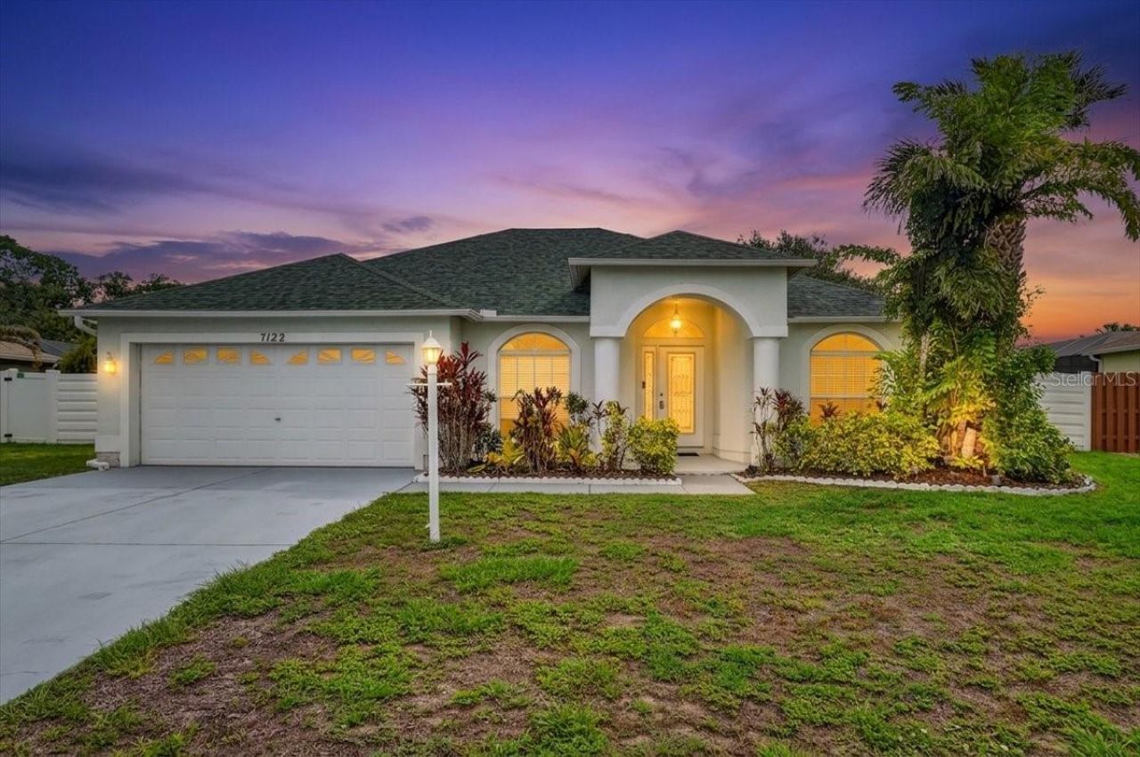 7122 87th Lane E, Palmetto, FL 34221 Main Photo