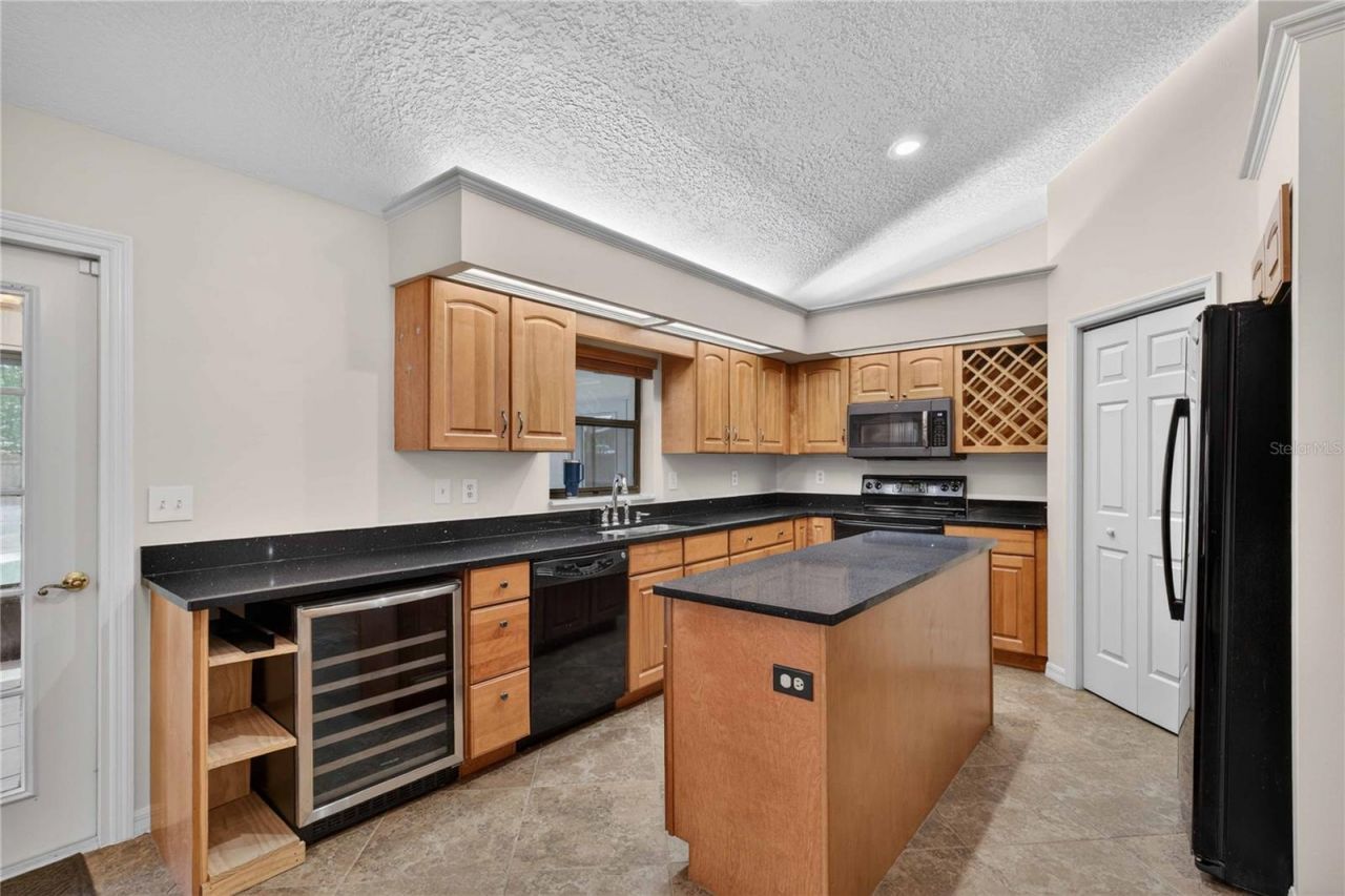 207 Pinecrest Road, Mount Dora, FL 32757 Photo