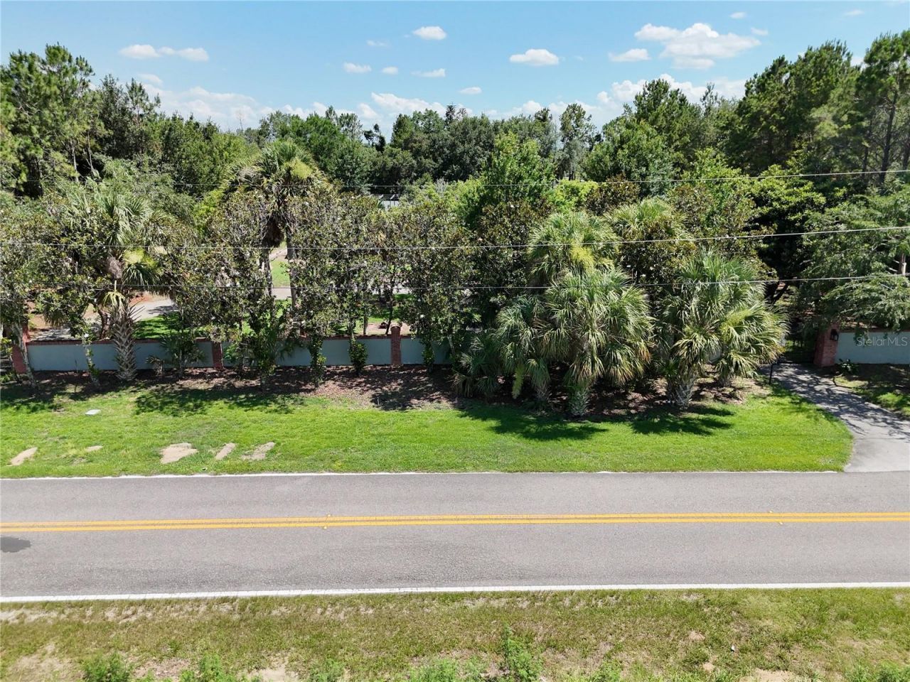 404 Ridgewood Avenue, Dundee, FL 33838 Photo