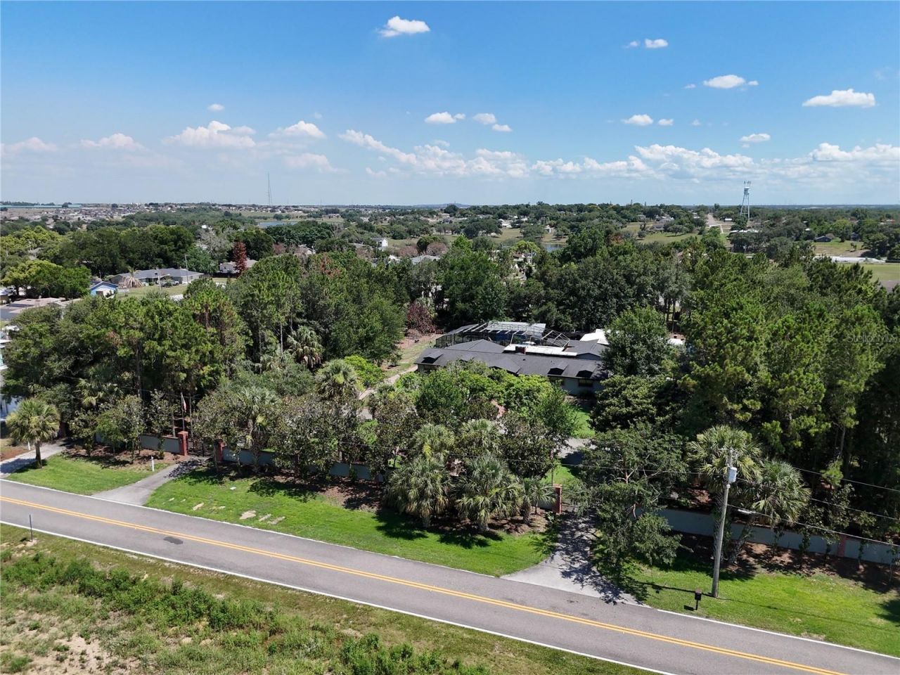 404 Ridgewood Avenue, Dundee, FL 33838 Photo