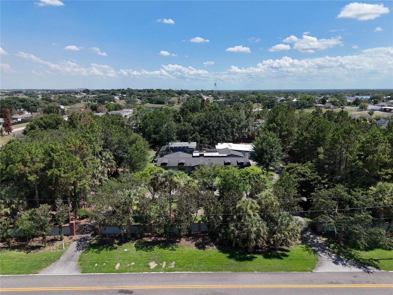 404 Ridgewood Avenue, Dundee, FL 33838 Photo