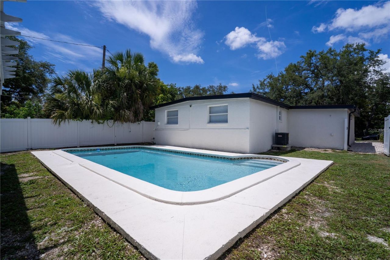 4628 16th Avenue S, Saint Petersburg, FL 33711 Photo