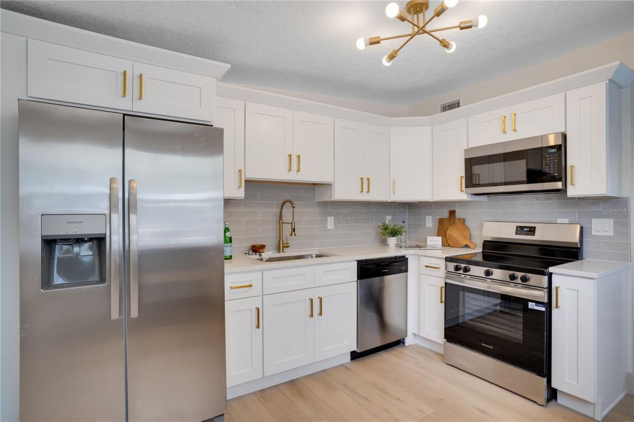 4628 16th Avenue S, Saint Petersburg, FL 33711 Photo