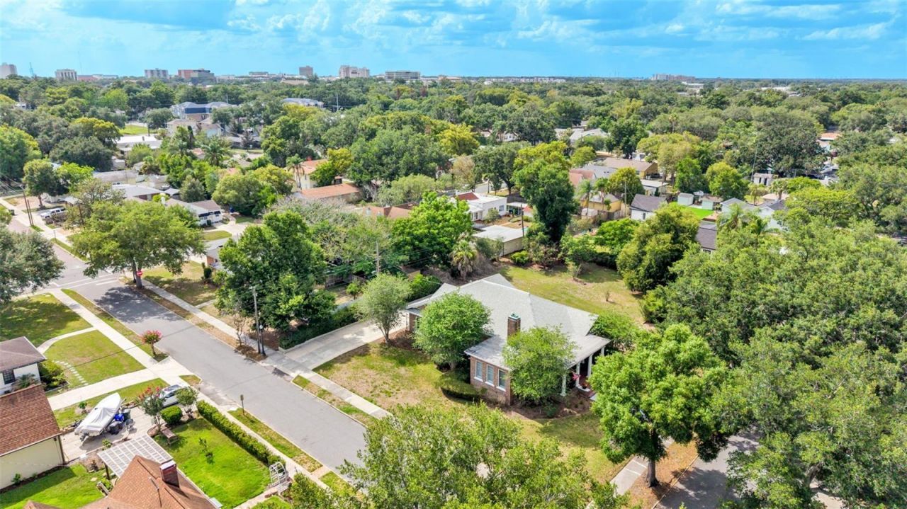 747 S Clayton Avenue , Lakeland, FL 33801 Photo