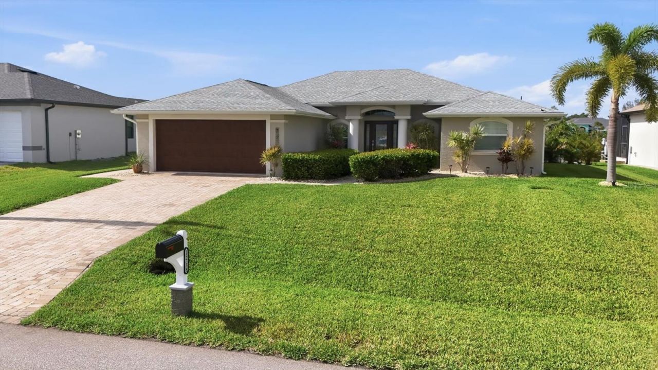 15738 Applewhite Circle , Port Charlotte, FL 33981 Photo