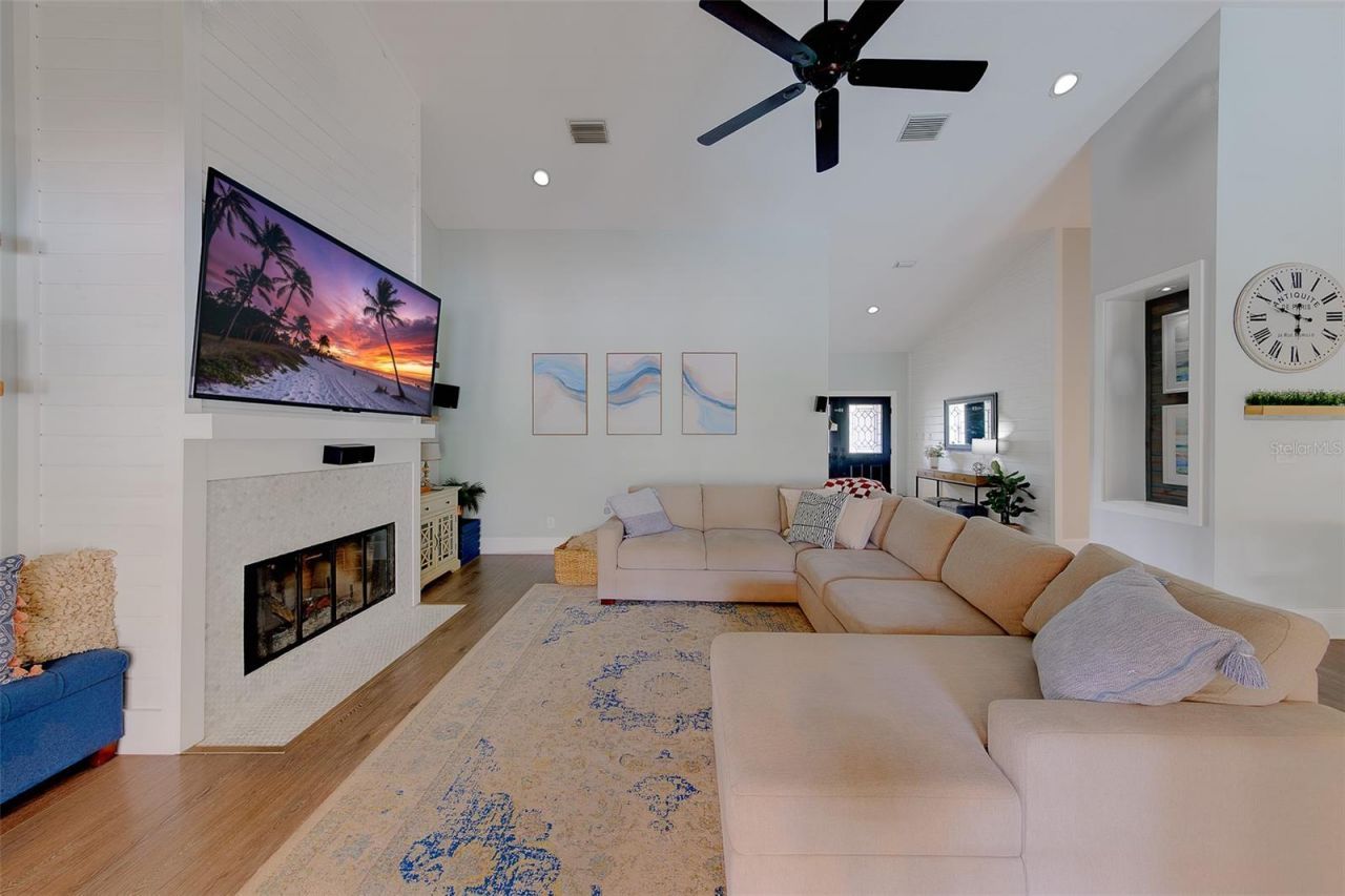 276 Sheffield Circle W, Palm Harbor, FL 34683 Photo