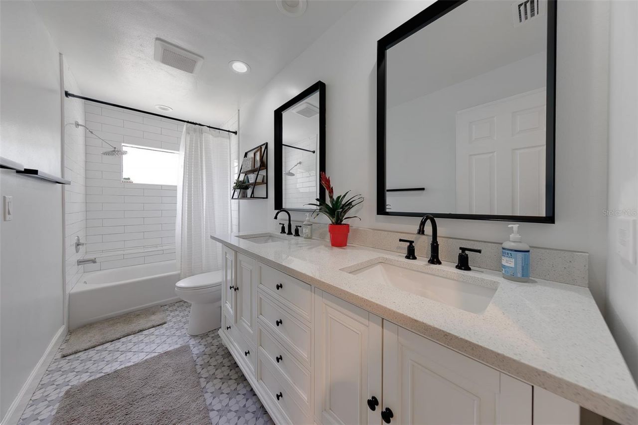 276 Sheffield Circle W, Palm Harbor, FL 34683 Photo