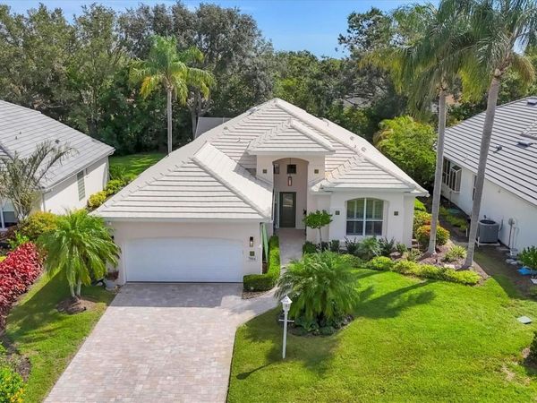 7916 HAMPTON COURT , UNIVERSITY PARK, FL 34201