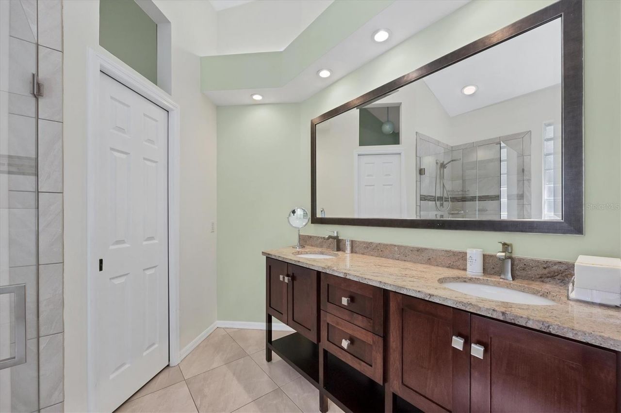 7916 Hampton Court , University Park, FL 34201 Photo