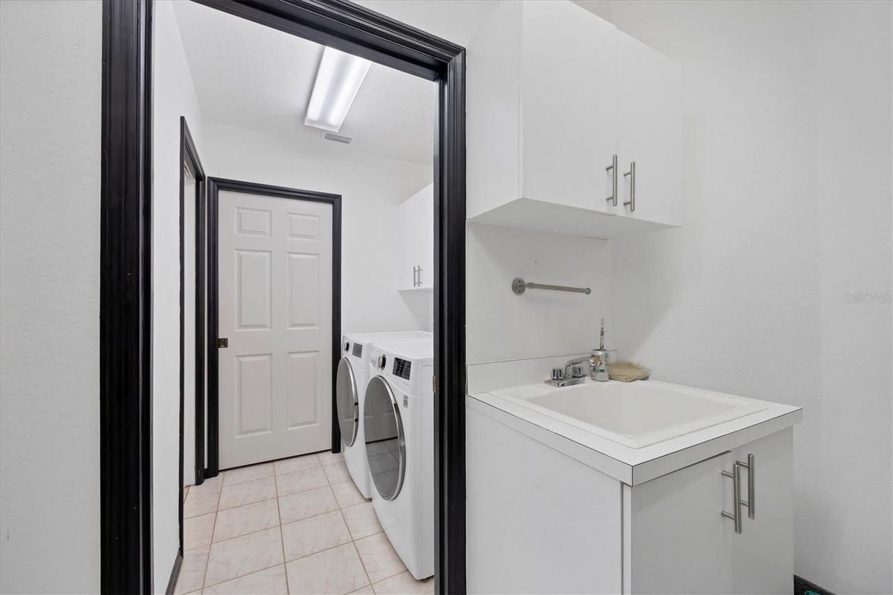 7916 Hampton Court , University Park, FL 34201 Photo