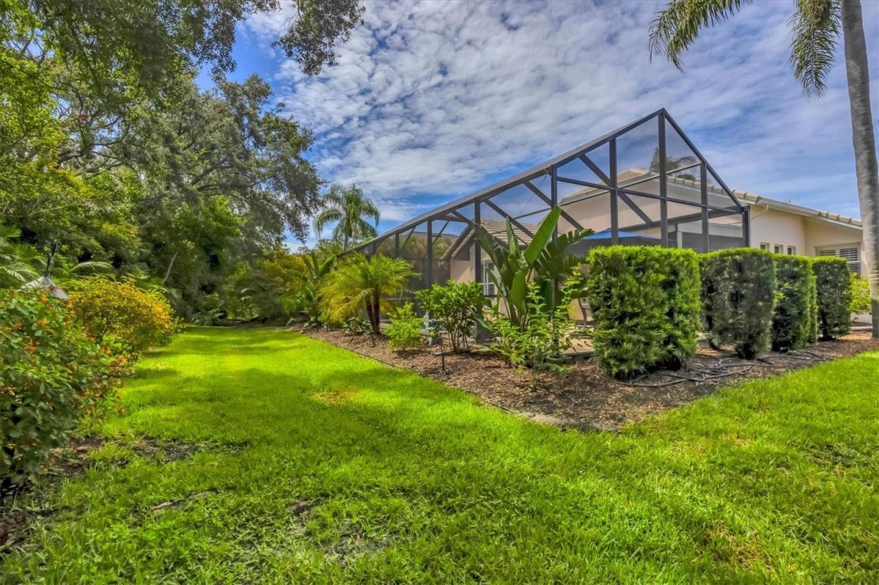 7916 Hampton Court , University Park, FL 34201 Photo