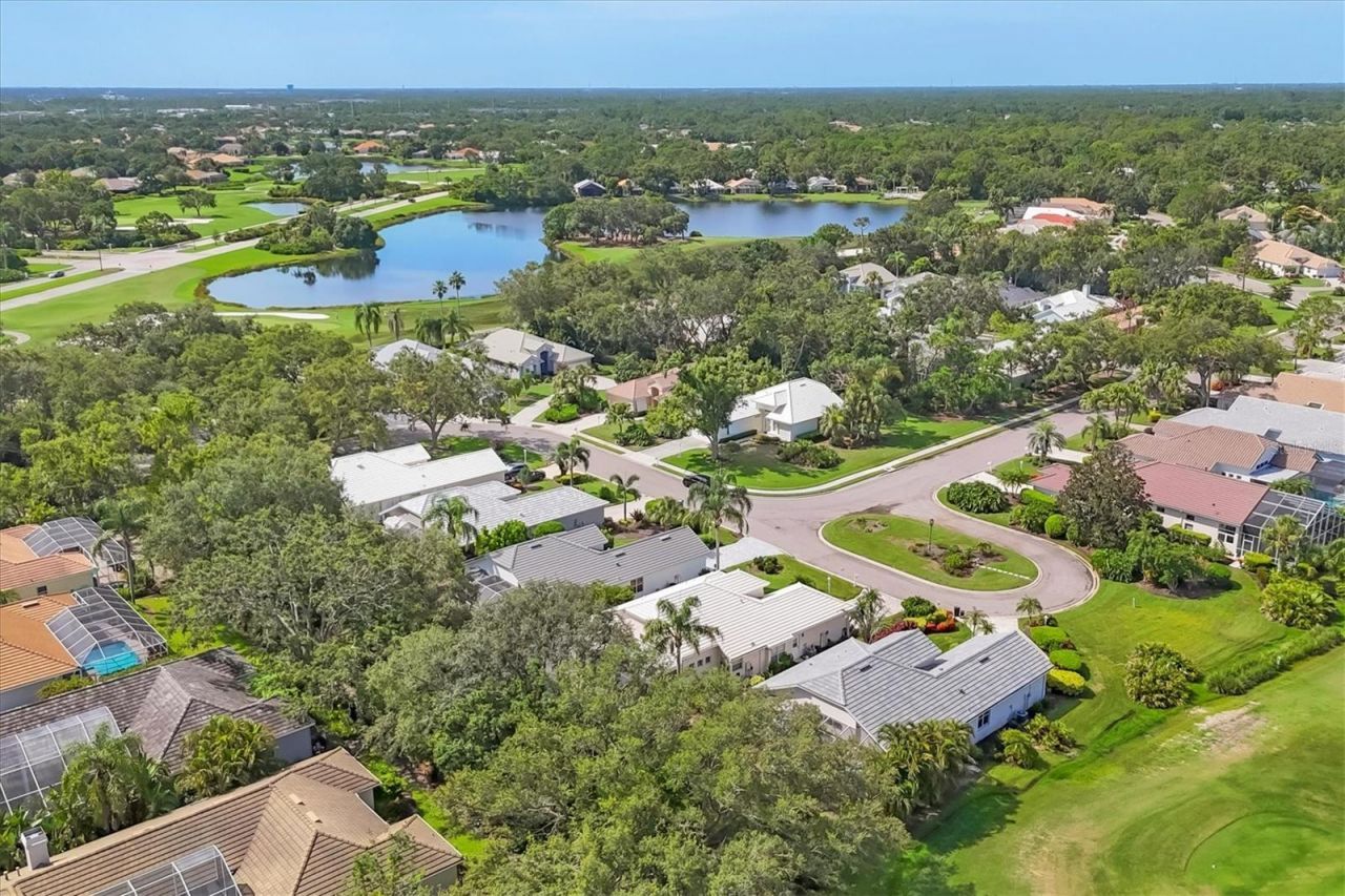 7916 Hampton Court , University Park, FL 34201 Photo