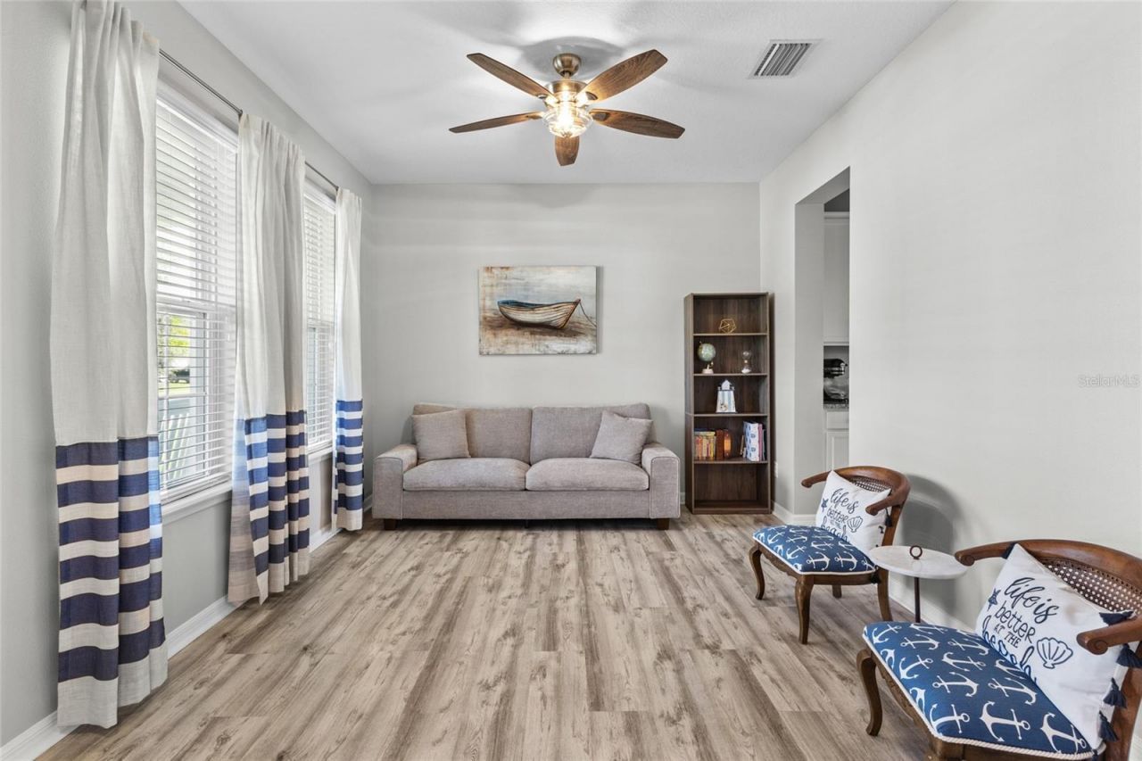 6116 35th Court E, Bradenton, FL 34203 Photo