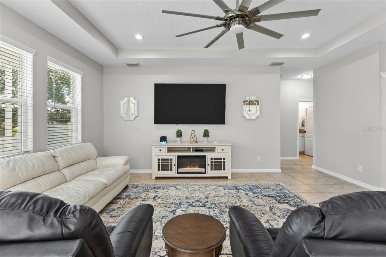 6116 35th Court E, Bradenton, FL 34203 Photo