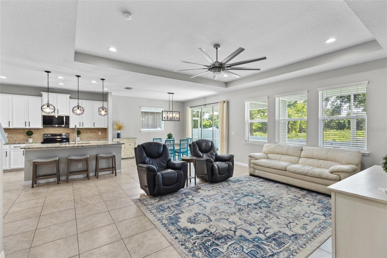 6116 35th Court E, Bradenton, FL 34203 Photo