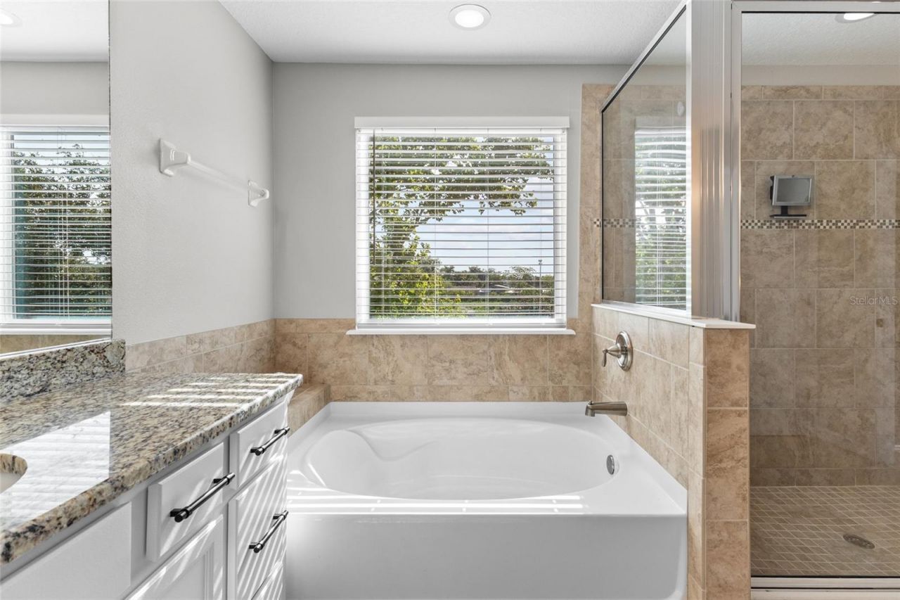 6116 35th Court E, Bradenton, FL 34203 Photo