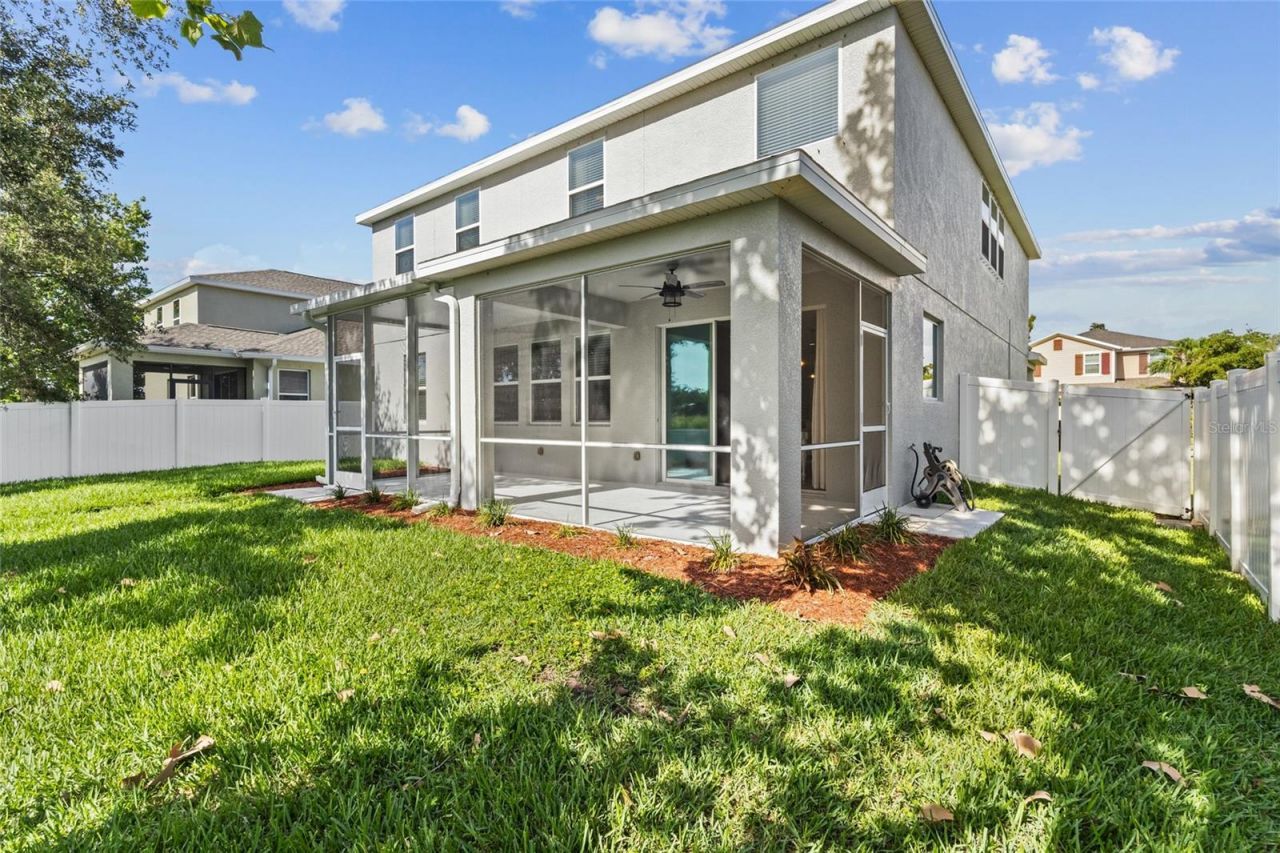 6116 35th Court E, Bradenton, FL 34203 Photo