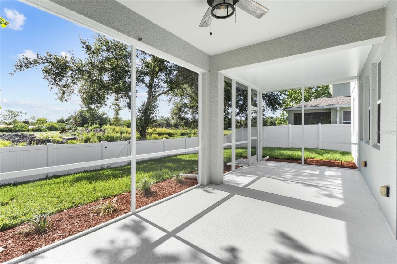 6116 35th Court E, Bradenton, FL 34203 Photo