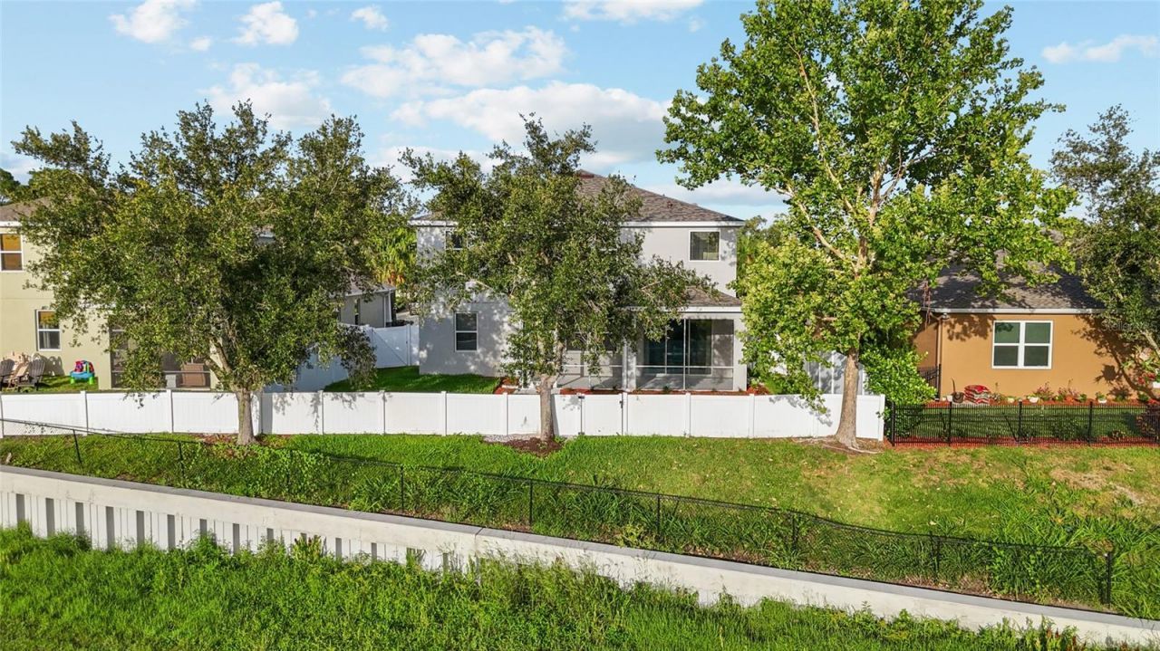 6116 35th Court E, Bradenton, FL 34203 Photo