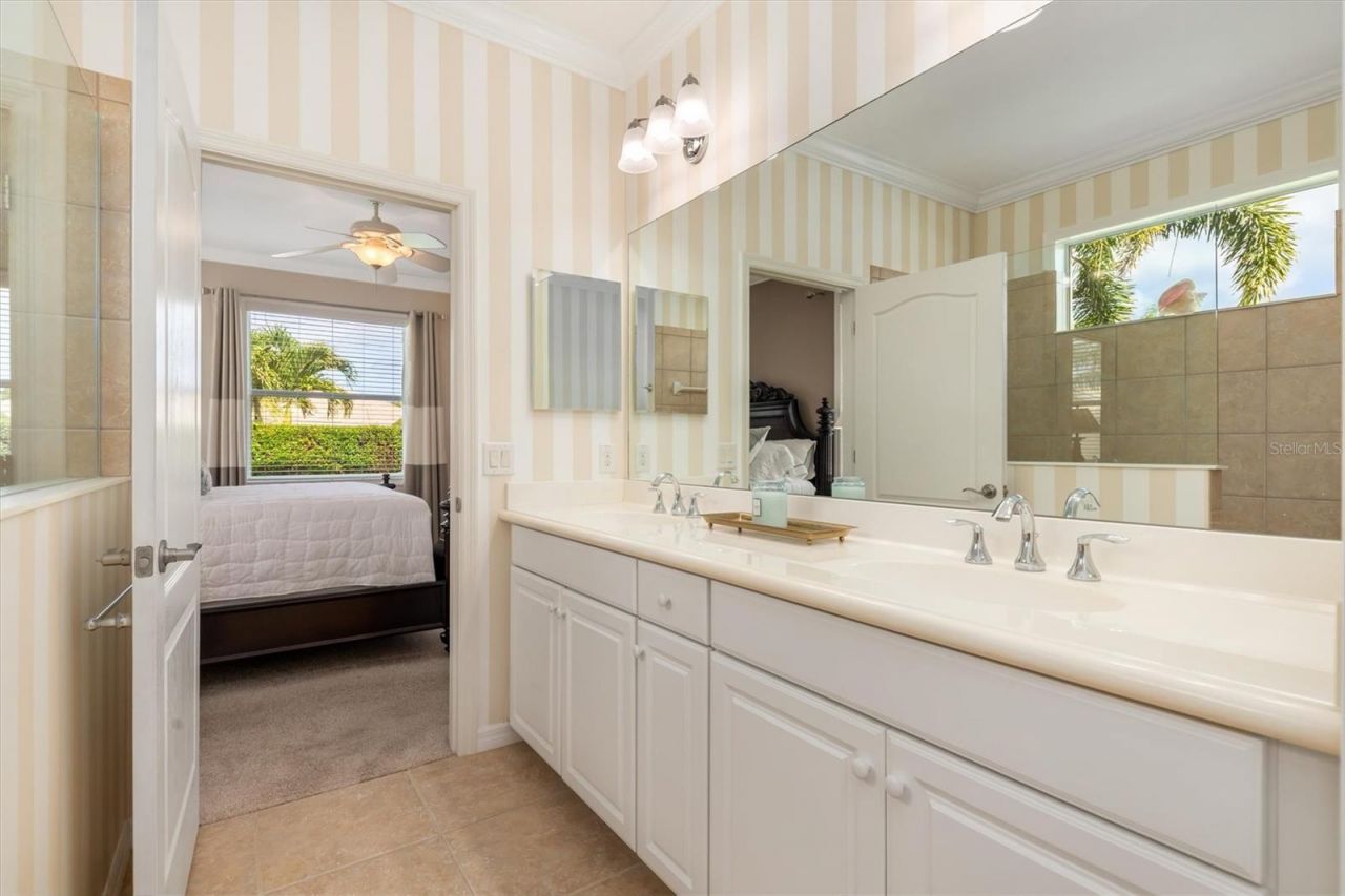 10925 Lerwick Circle, Englewood, FL 34223 Photo