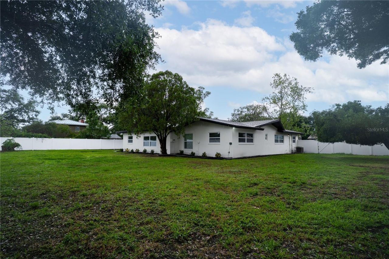 7811 47th Street N, Pinellas Park, FL 33781 Photo