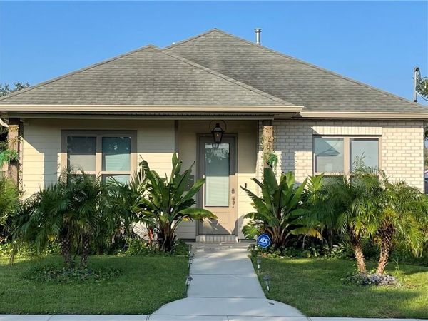 1420 CARNATION Avenue , Metairie, LA 70001