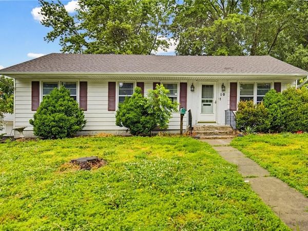 10 W 9th Street, Carrollton, MO 64633