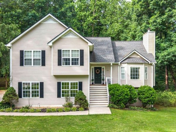 124 Laurel Creek Court, Carrollton, GA 30117