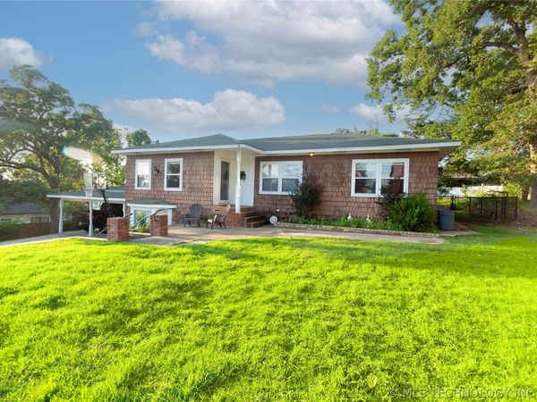 1425 E Seminole , McAlester, OK 74501