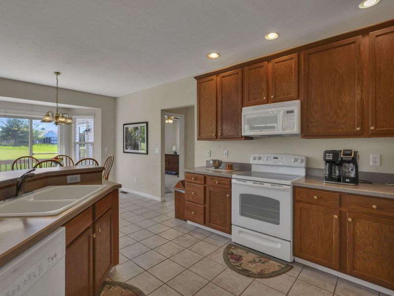 103 Trail East SW, Etna, OH 43062 Photo 13