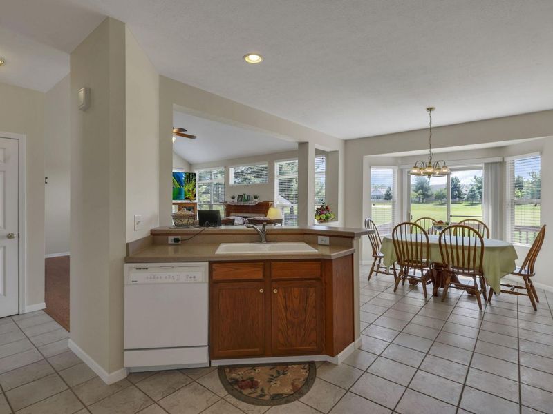 103 Trail East SW, Etna, OH 43062 Photo 14
