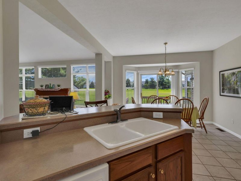 103 Trail East SW, Etna, OH 43062 Photo 15