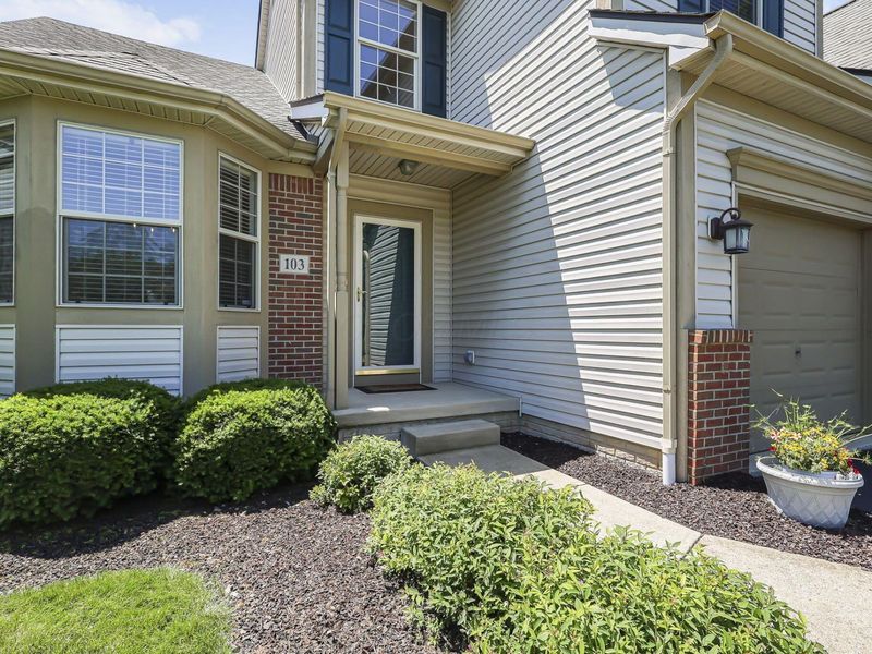 103 Trail East SW, Etna, OH 43062 Photo 5